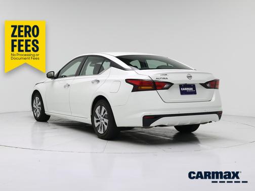 White 2023 Nissan Altima S