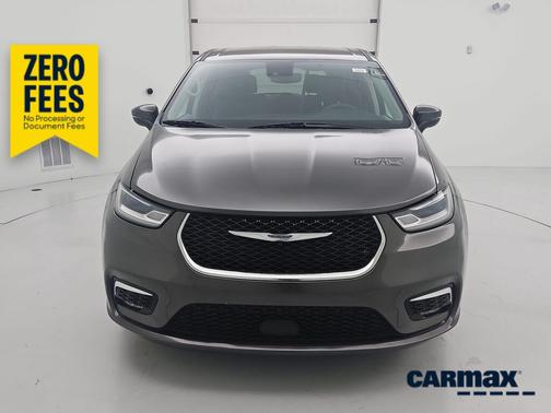 Gray 2023 Chrysler Pacifica Touring L