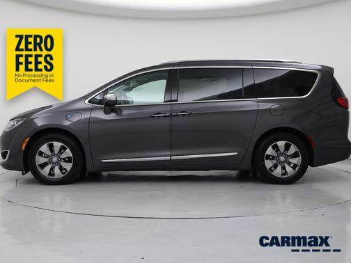 Gray 2018 Chrysler Pacifica Hybrid Limited