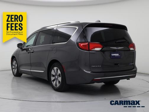Gray 2018 Chrysler Pacifica Hybrid Limited