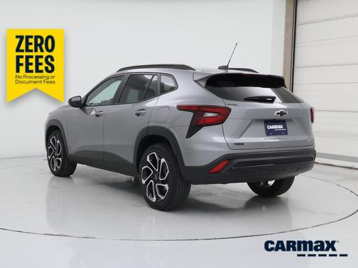 Gray 2025 Chevrolet Trax 2RS