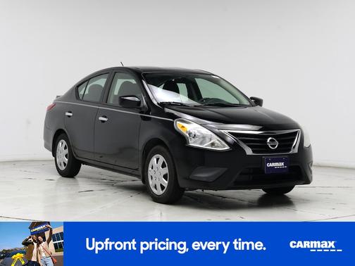 2016 Nissan Versa SV