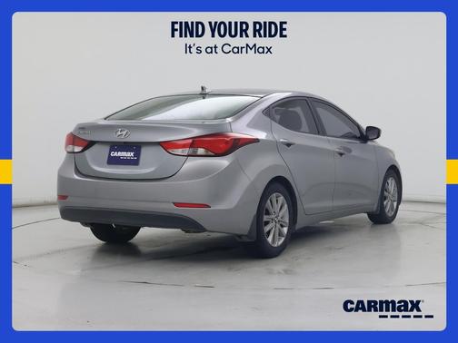 Gray 2016 Hyundai ELANTRA SE