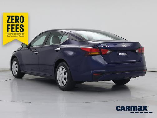 Blue 2022 Nissan Altima S