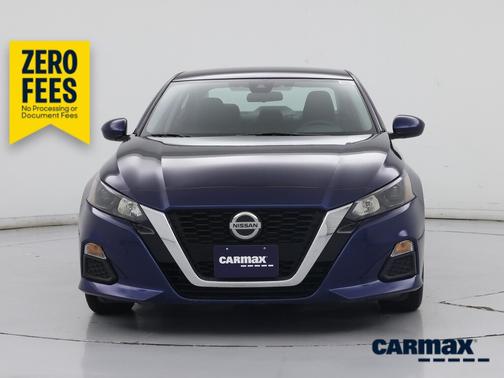 Blue 2022 Nissan Altima S