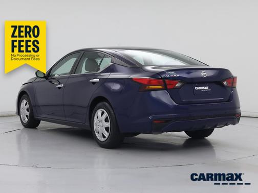Blue 2022 Nissan Altima S
