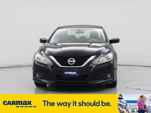 2017 Nissan Altima SV