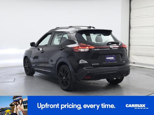 2021 Nissan Kicks SR