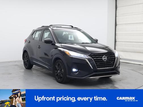 2021 Nissan Kicks SR