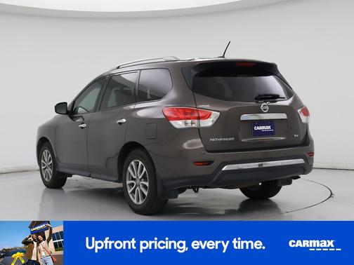 2015 Nissan Pathfinder SV