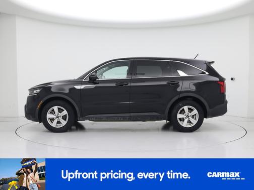 Black 2022 Kia Sorento LX