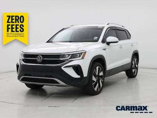 White 2024 Volkswagen Taos SEL