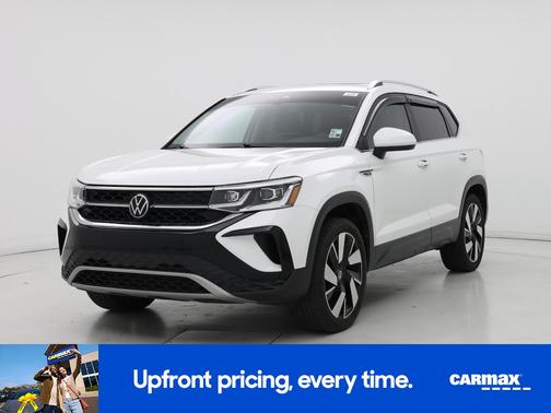 White 2024 Volkswagen Taos SEL