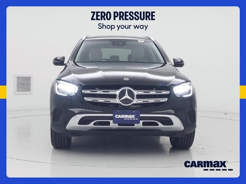 Black 2022 Mercedes-Benz GLC 300