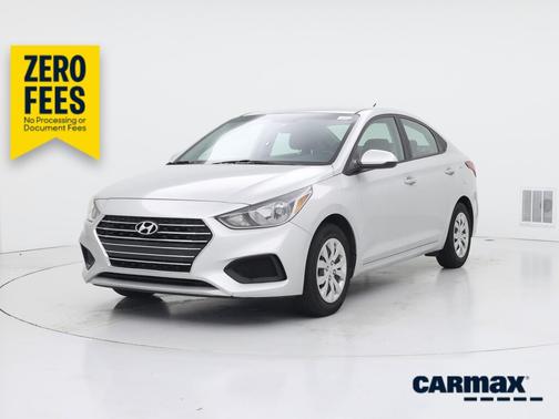 Gray 2022 Hyundai Accent SE