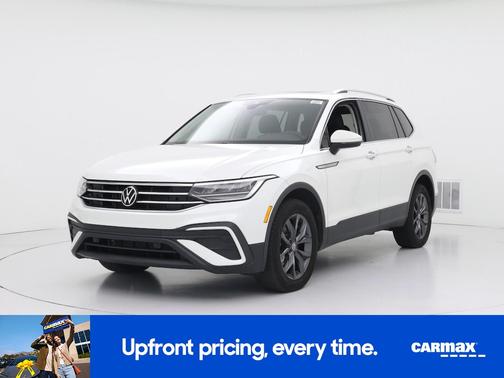 White 2023 Volkswagen Tiguan SE