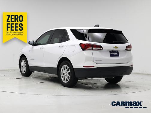 White 2024 Chevrolet Equinox LS