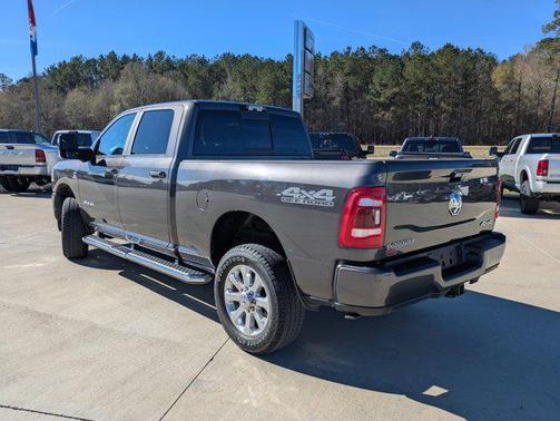 2024 RAM 2500 Laramie Crew Cab 4x4 6'4' Box