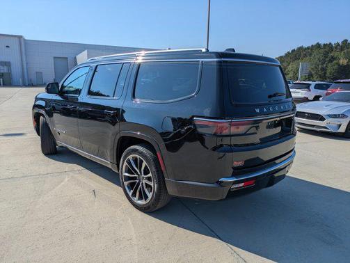 2024 Jeep Wagoneer Series III 4x4