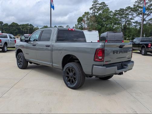 Ceramic Gray Clearcoat 2026 RAM 2500 Big Horn Crew Cab 4x4 6'4' Box