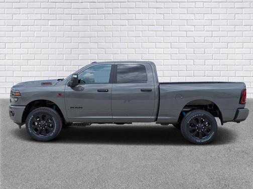 Ceramic Gray Clearcoat 2026 RAM 2500 Big Horn Crew Cab 4x4 6'4' Box
