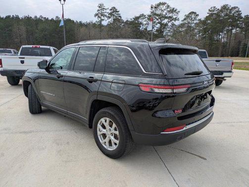 2023 Jeep Grand Cherokee Limited X