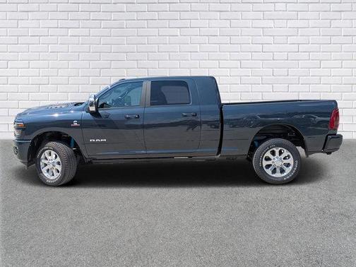 2025 RAM 2500 Laramie Crew Cab 4x4 6'4' Box