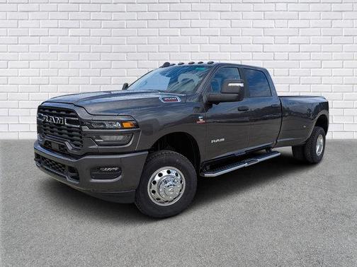 2026 RAM 3500 Big Horn Crew Cab 4x4 8' Box