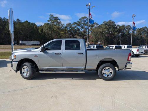 2023 RAM 2500 Tradesman Crew Cab 4x4 6'4' Box