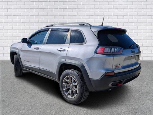 2020 Jeep Cherokee Trailhawk