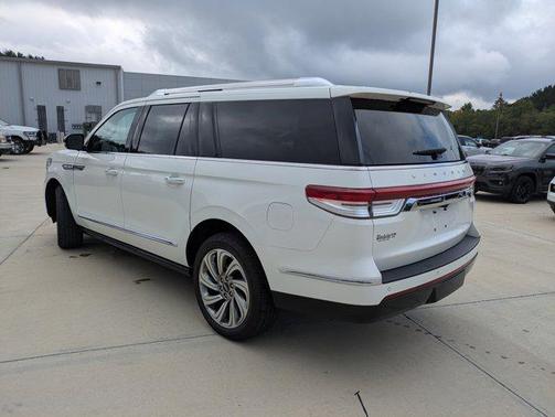 2023 Lincoln Navigator Reserve