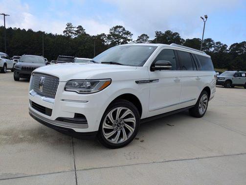 2023 Lincoln Navigator Reserve