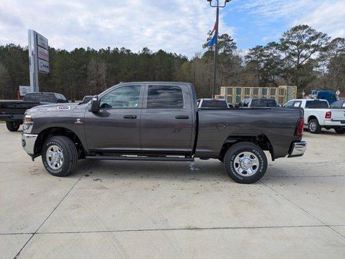 2026 RAM 2500 Tradesman Crew Cab 4x4 6'4' Box