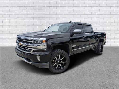 2017 Chevrolet Silverado 1500 High Country