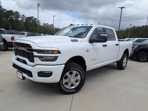 2025 RAM 2500 Big Horn Crew Cab 4x4 6'4' Box