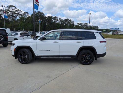 Bright White Clearcoat 2025 Jeep Grand Cherokee L Limited