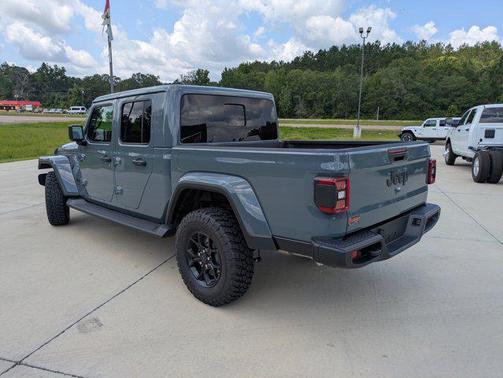 2025 Jeep Gladiator High Tide