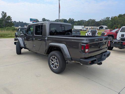 2025 Jeep Gladiator Sport S