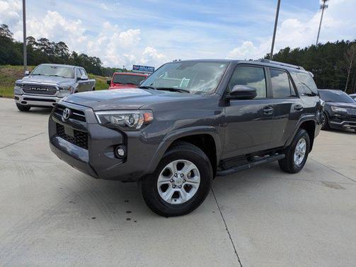 2023 Toyota 4Runner SR5