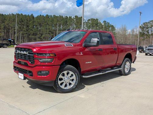 Molten Red Pearlcoat 2026 RAM 2500 Big Horn Crew Cab 4x4 6'4' Box