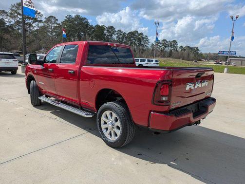 Molten Red Pearlcoat 2026 RAM 2500 Big Horn Crew Cab 4x4 6'4' Box