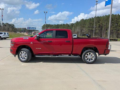 Molten Red Pearlcoat 2026 RAM 2500 Big Horn Crew Cab 4x4 6'4' Box