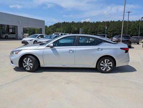 2021 Nissan Altima S FWD