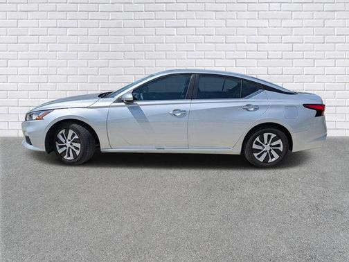 2021 Nissan Altima S FWD