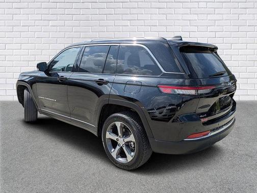 2023 Jeep Grand Cherokee Limited X