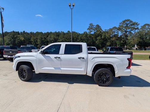 2024 Toyota Tundra SR