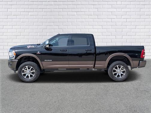 Diamond Black Crystal Pearlcoat 2024 RAM 2500 Longhorn
