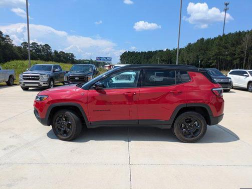 2023 Jeep Compass Trailhawk