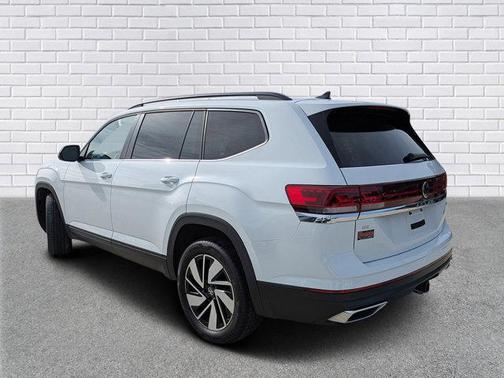 2024 Volkswagen Atlas 2.0T SE w/Technology 4MOTION