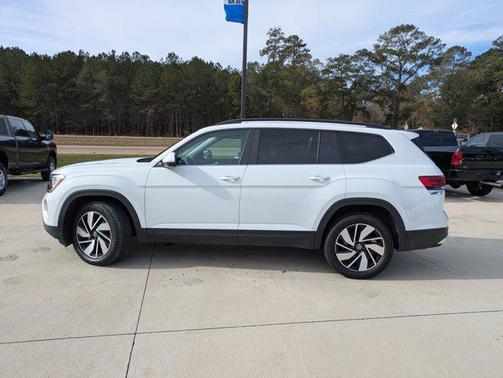 2024 Volkswagen Atlas 2.0T SE w/Technology 4MOTION